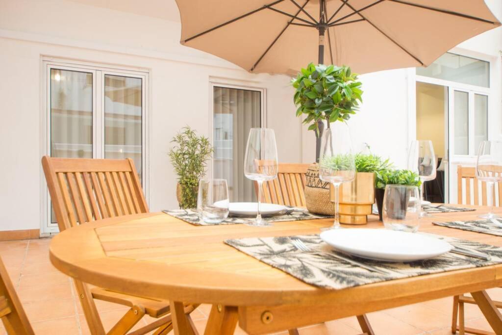 Modern Apartment In Coimbra City Center Bagian luar foto