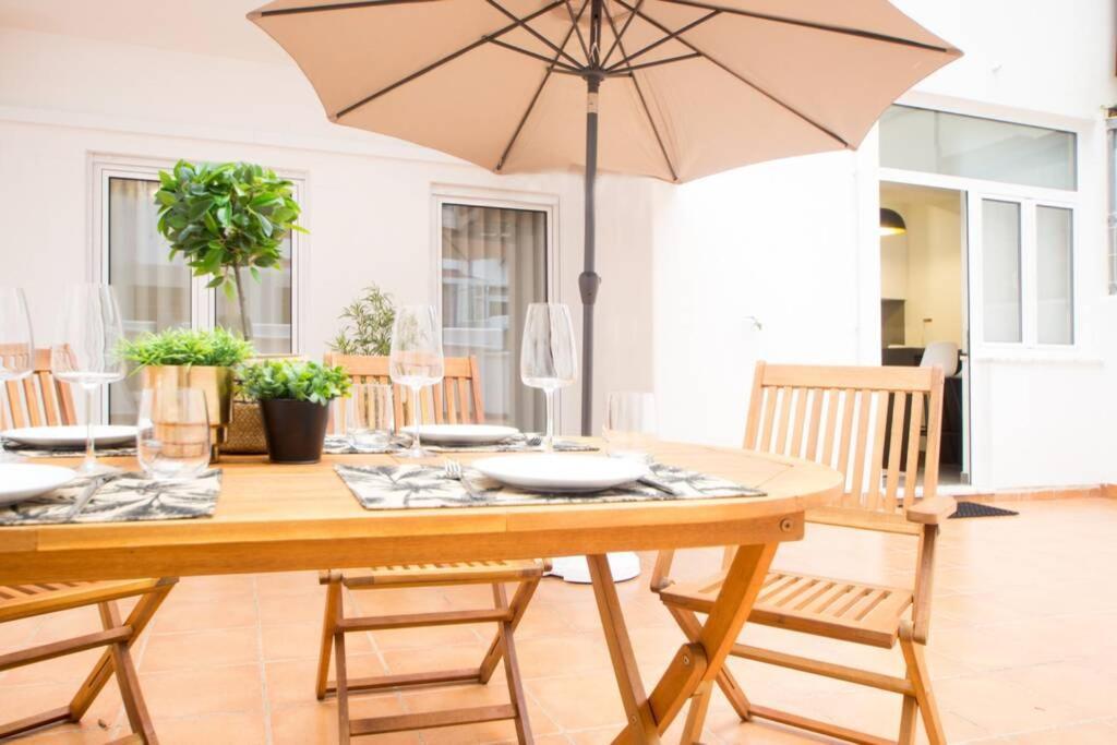 Modern Apartment In Coimbra City Center Bagian luar foto