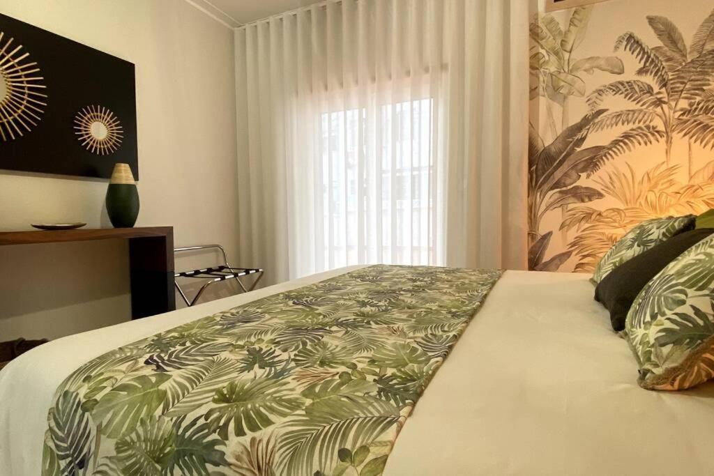 Modern Apartment In Coimbra City Center Bagian luar foto