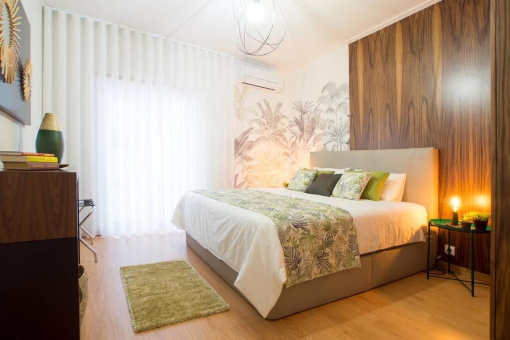 Modern Apartment In Coimbra City Center Bagian luar foto